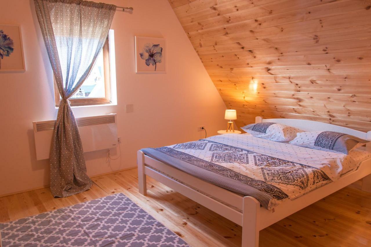 Wood Inn Zabljak  Luaran gambar